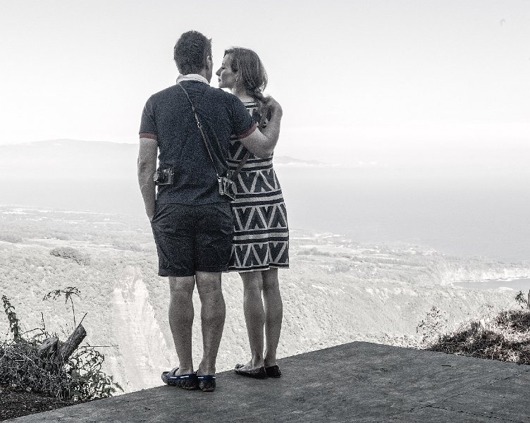 20140111_093740 D3-Edit.jpg - Honeymooners overlooking Popolu Valley